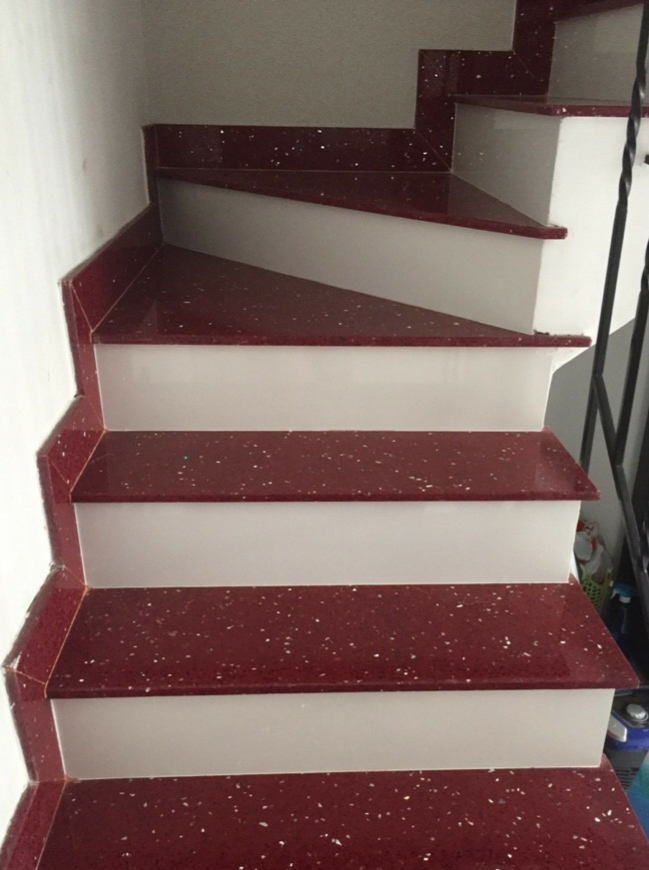 Đá ốp cầu thang - Nâng niu bàn chân việt Đáốpcầuthang10