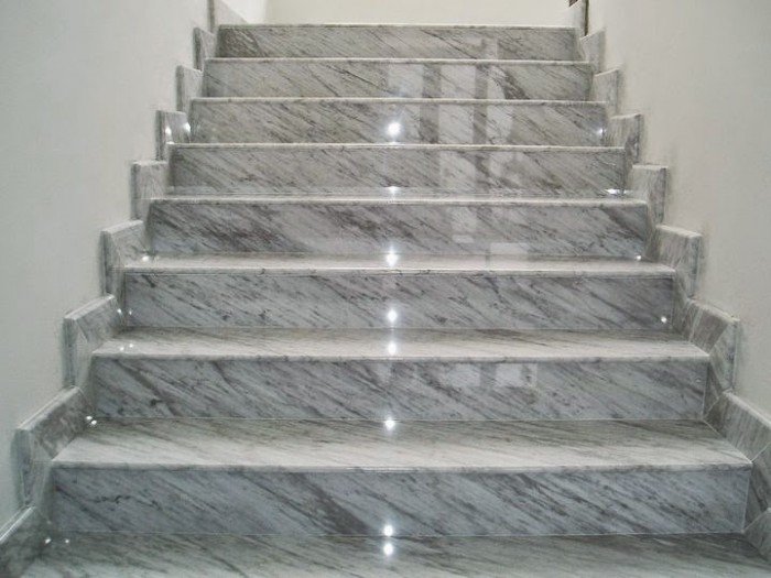 Đá ốp cầu thang - Nâng niu bàn chân việt Đáốpcầuthang14