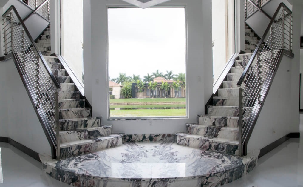 Đá ốp cầu thang - Nâng niu bàn chân việt Đáốpcầuthang6