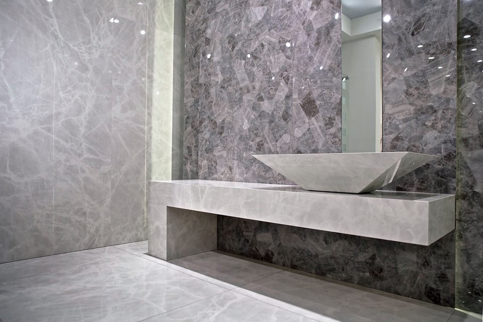 Đáốpnhàvệsinh,phò...