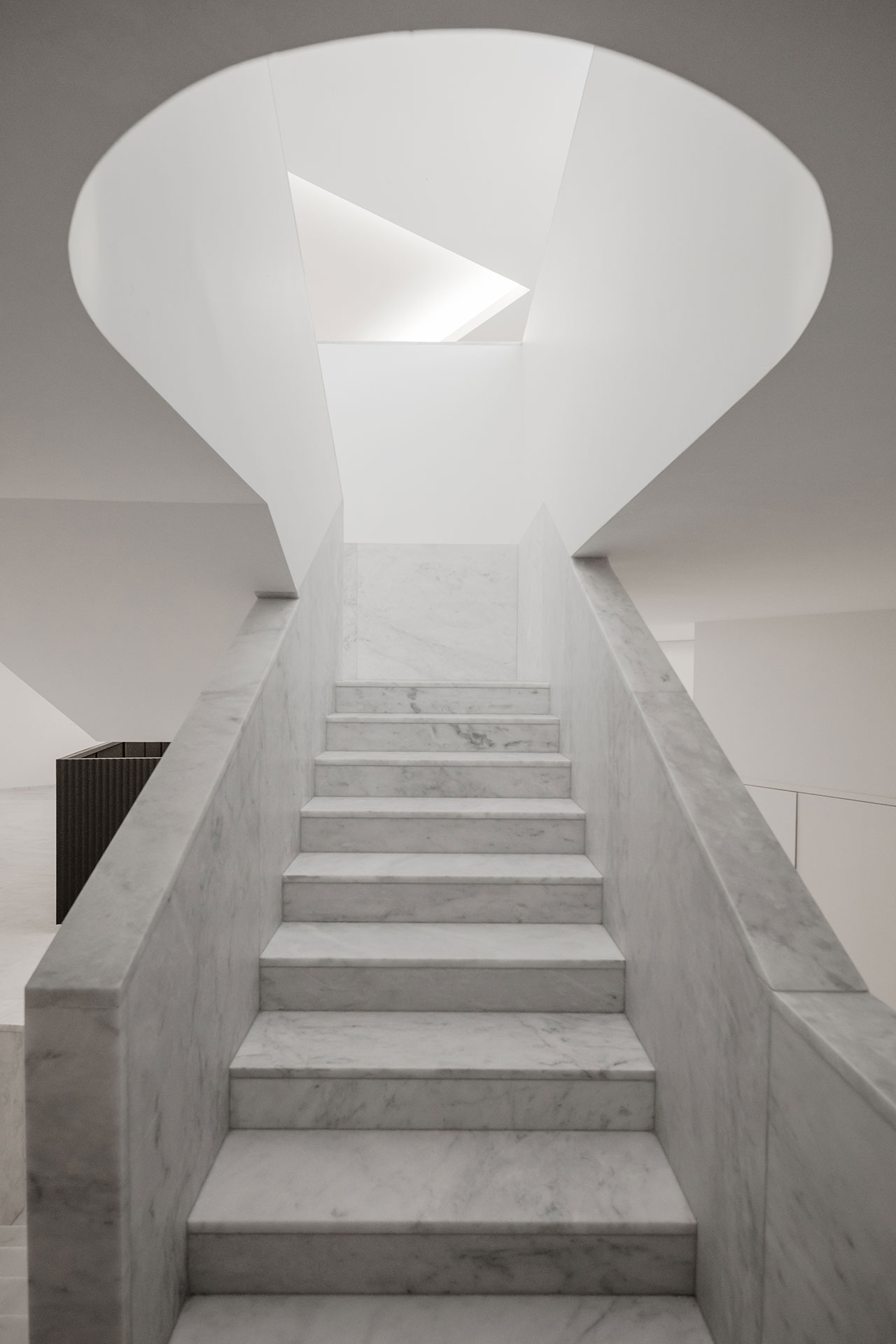 Đá ốp mặt bậc cầu thang đáốpmặtbậccầuthang10