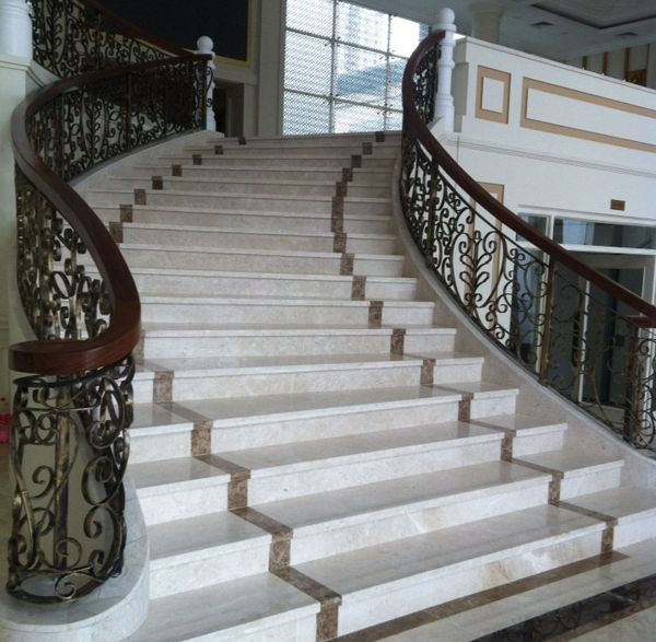 Đá ốp mặt bậc cầu thang đáốpmặtbậccầuthang3